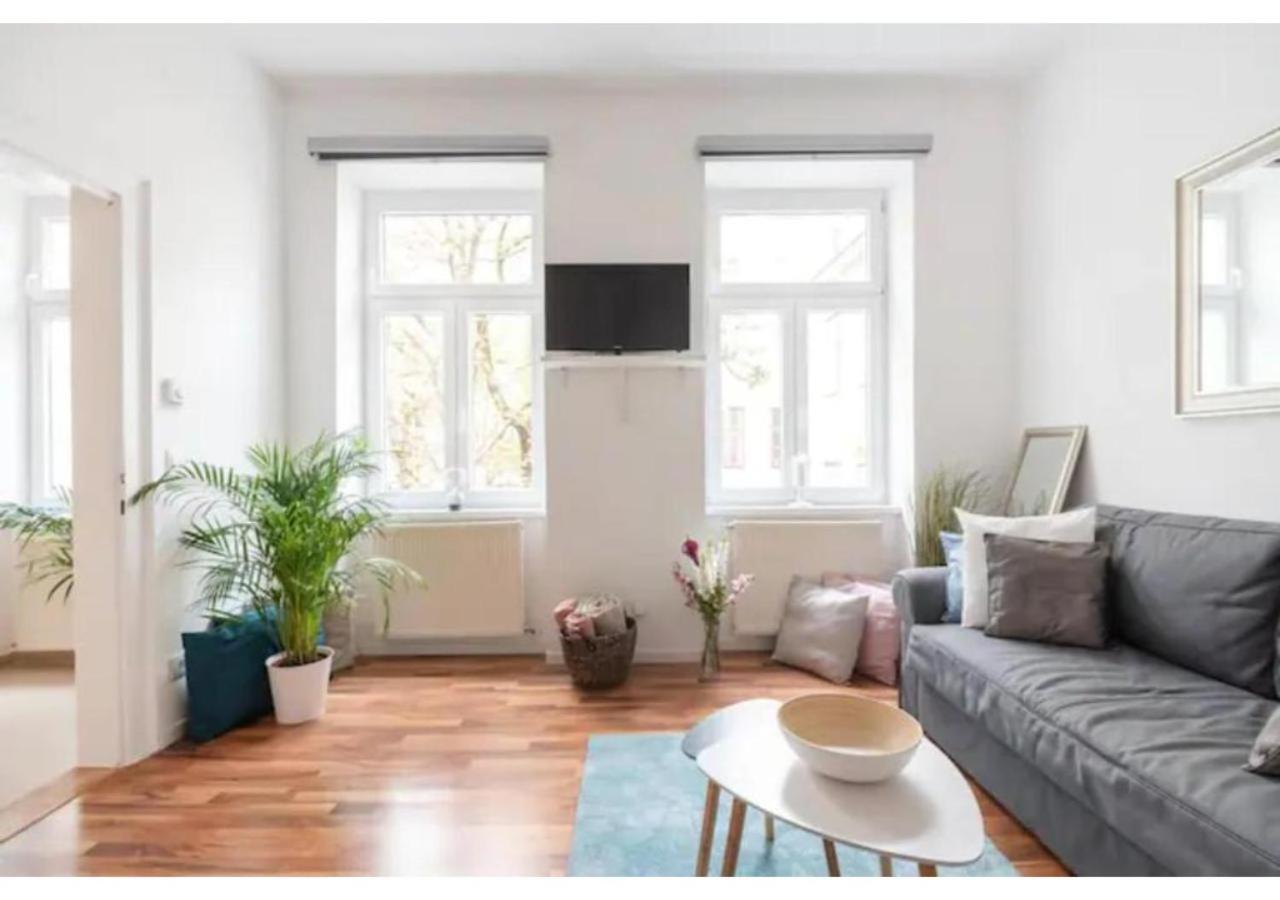 Luxurious And Bright, 5 Min To City Center Apartamento Viena Exterior foto