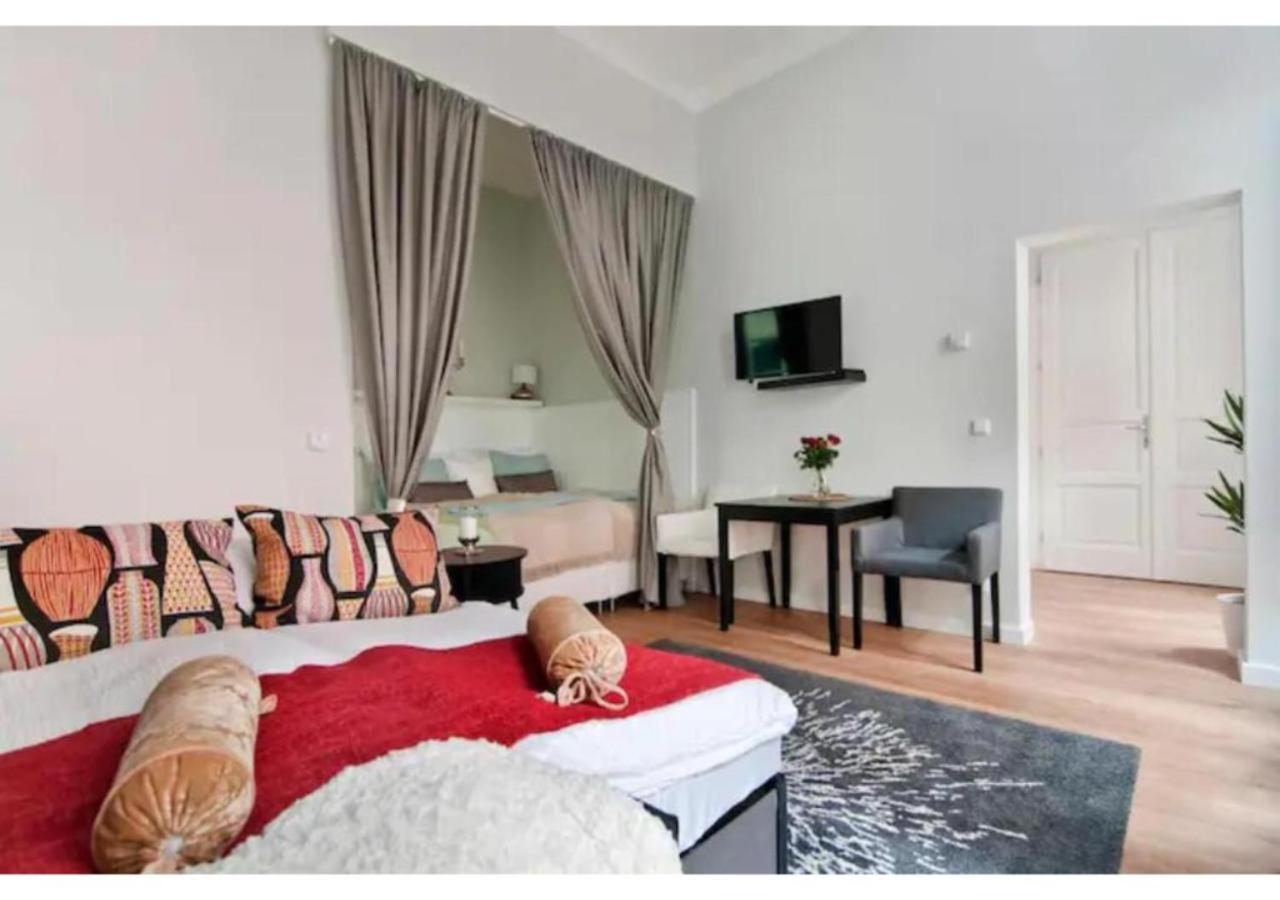 Luxurious And Bright, 5 Min To City Center Apartamento Viena Exterior foto