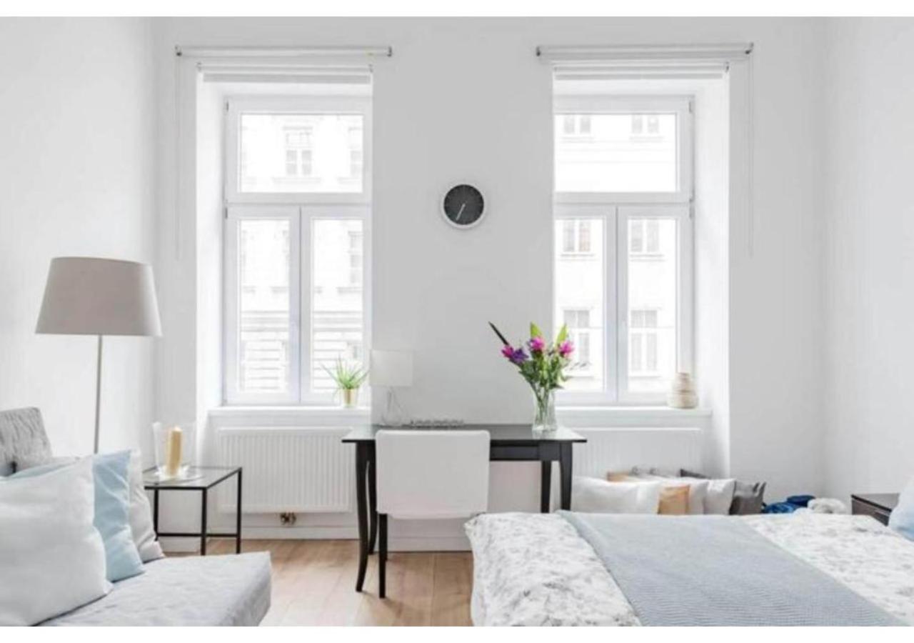 Luxurious And Bright, 5 Min To City Center Apartamento Viena Exterior foto
