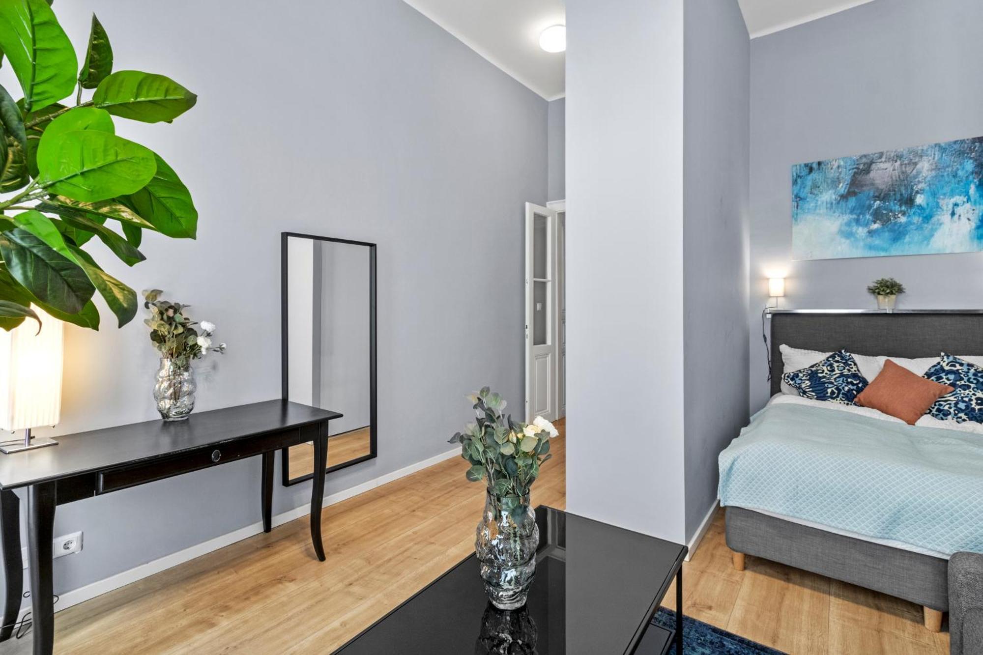 Luxurious And Bright, 5 Min To City Center Apartamento Viena Exterior foto