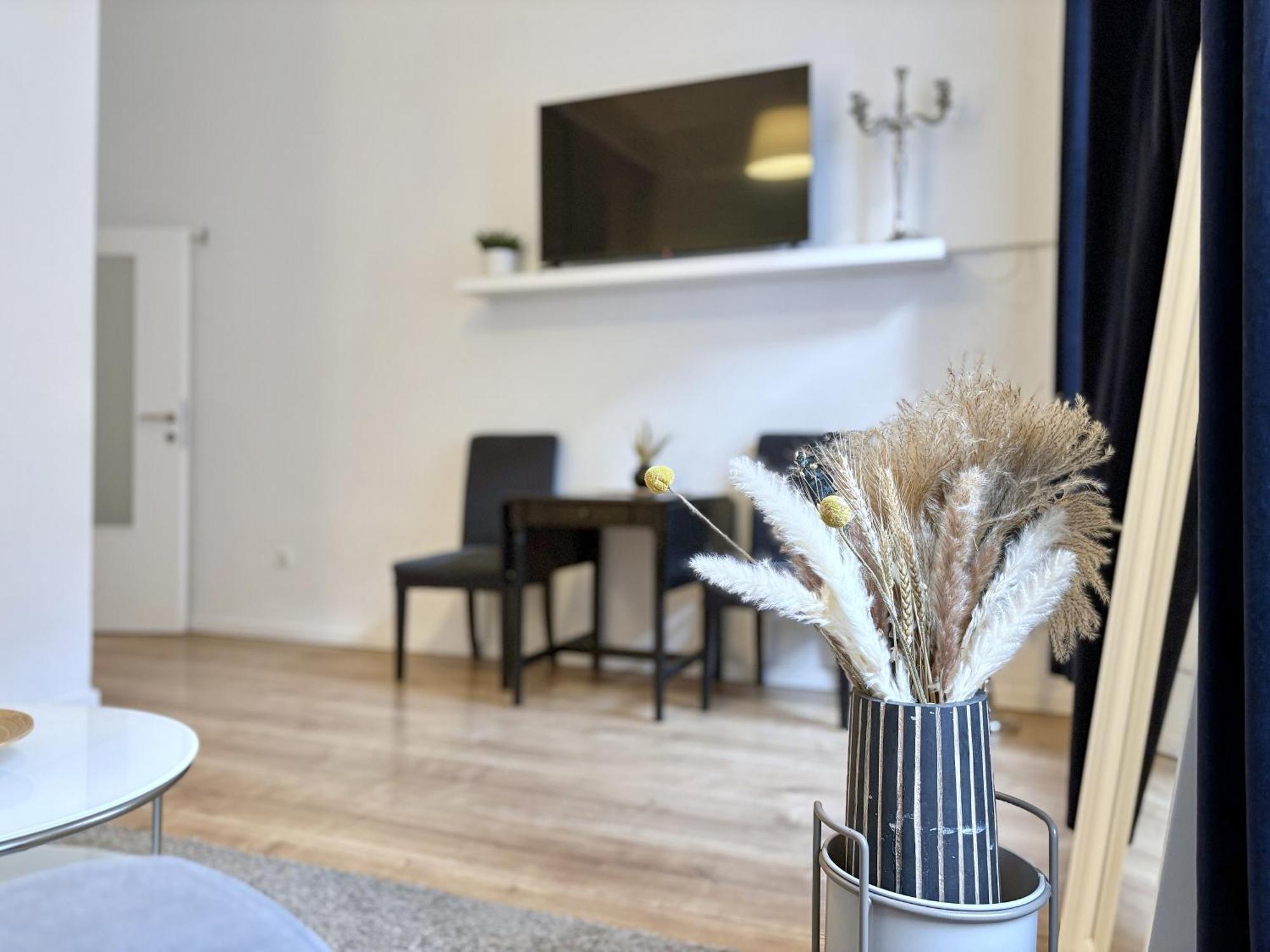 Luxurious And Bright, 5 Min To City Center Apartamento Viena Exterior foto